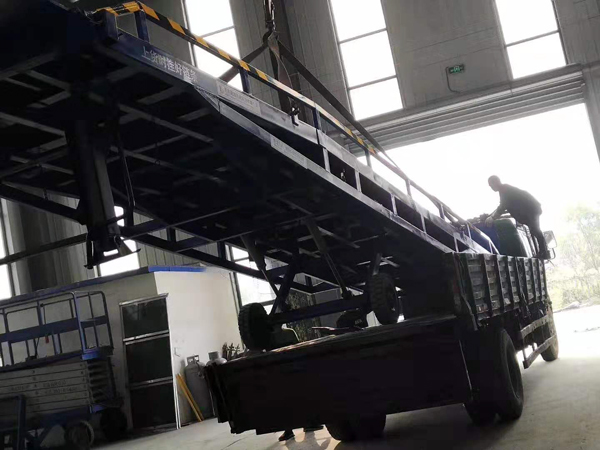 �Ƅ�(d��ng)��܇�� (2)